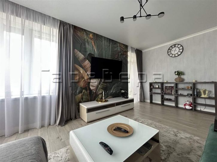 2-комн квартира Пушкина, 32