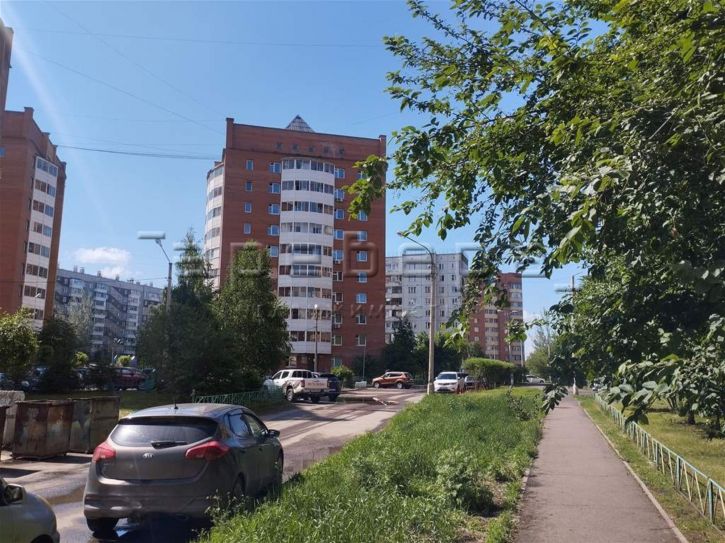2-комн квартира Светлогорская, 35а