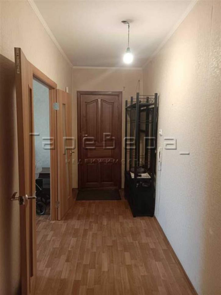 3-комн квартира Щорса, 78