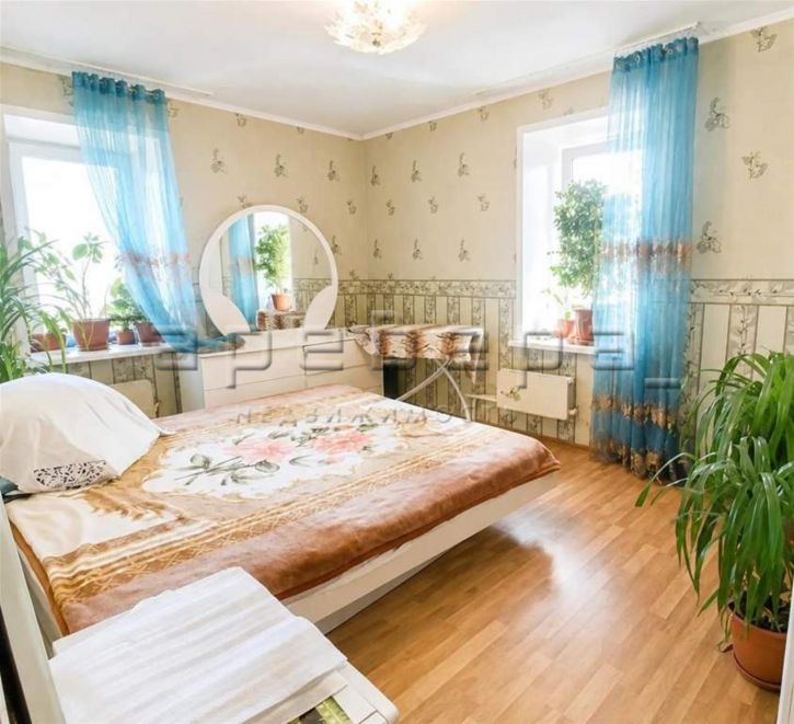 2-комн квартира Светлогорская, 35а