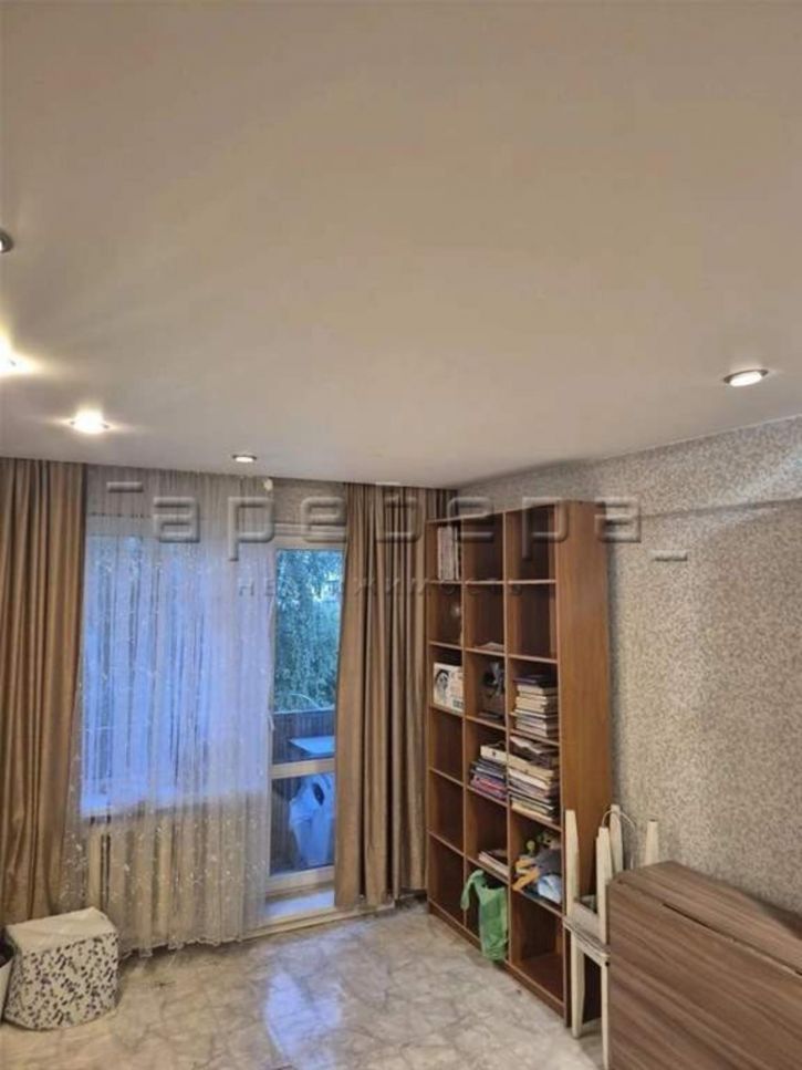 2-комн квартира им. газеты Красноярский Рабочий, 173а