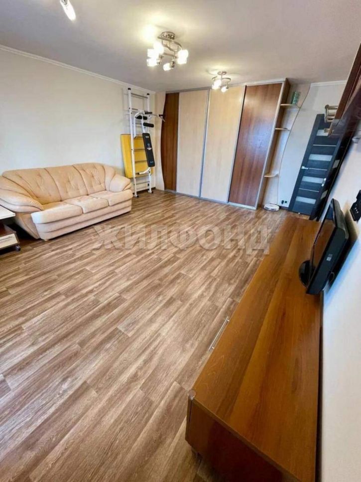 2-комн квартира Весны улица, д.18