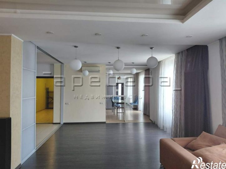 4-комн квартира Молокова, 1к4