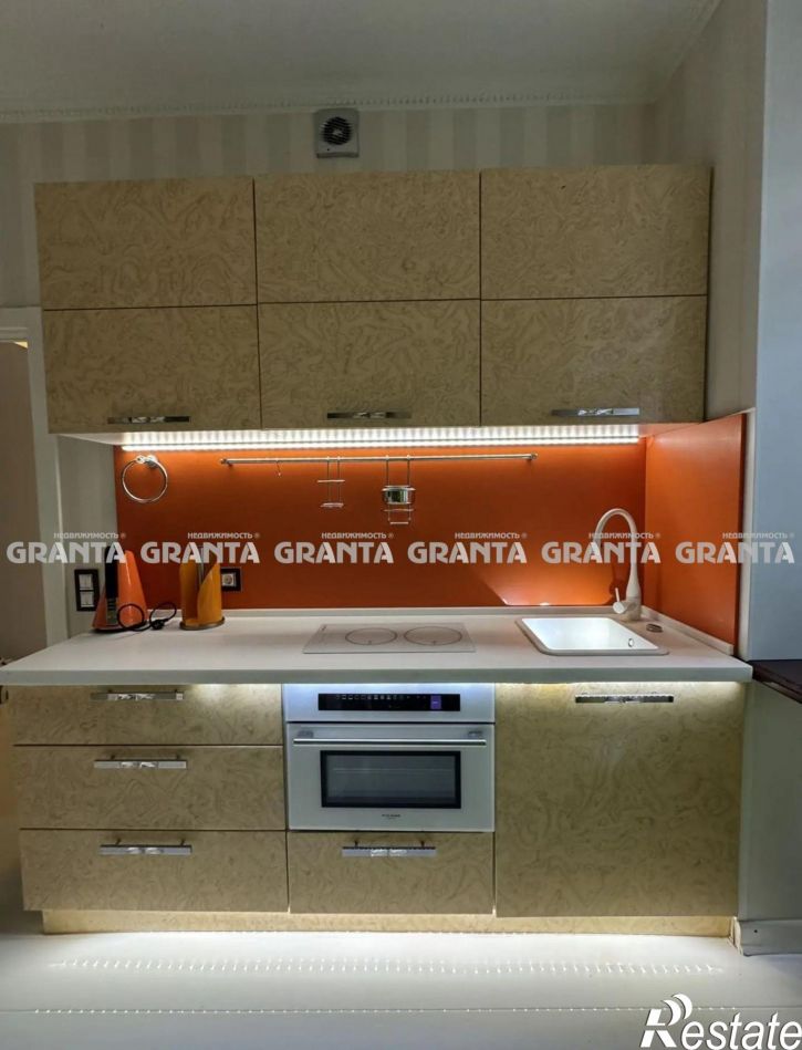 2-комн квартира ул Парижской Коммуны, 3