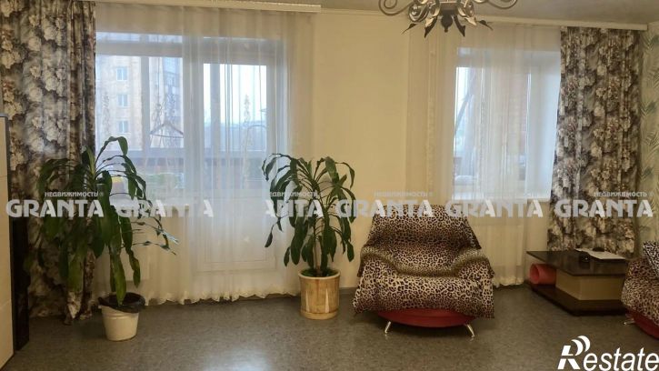 2-комн квартира ул Юшкова, 18Г