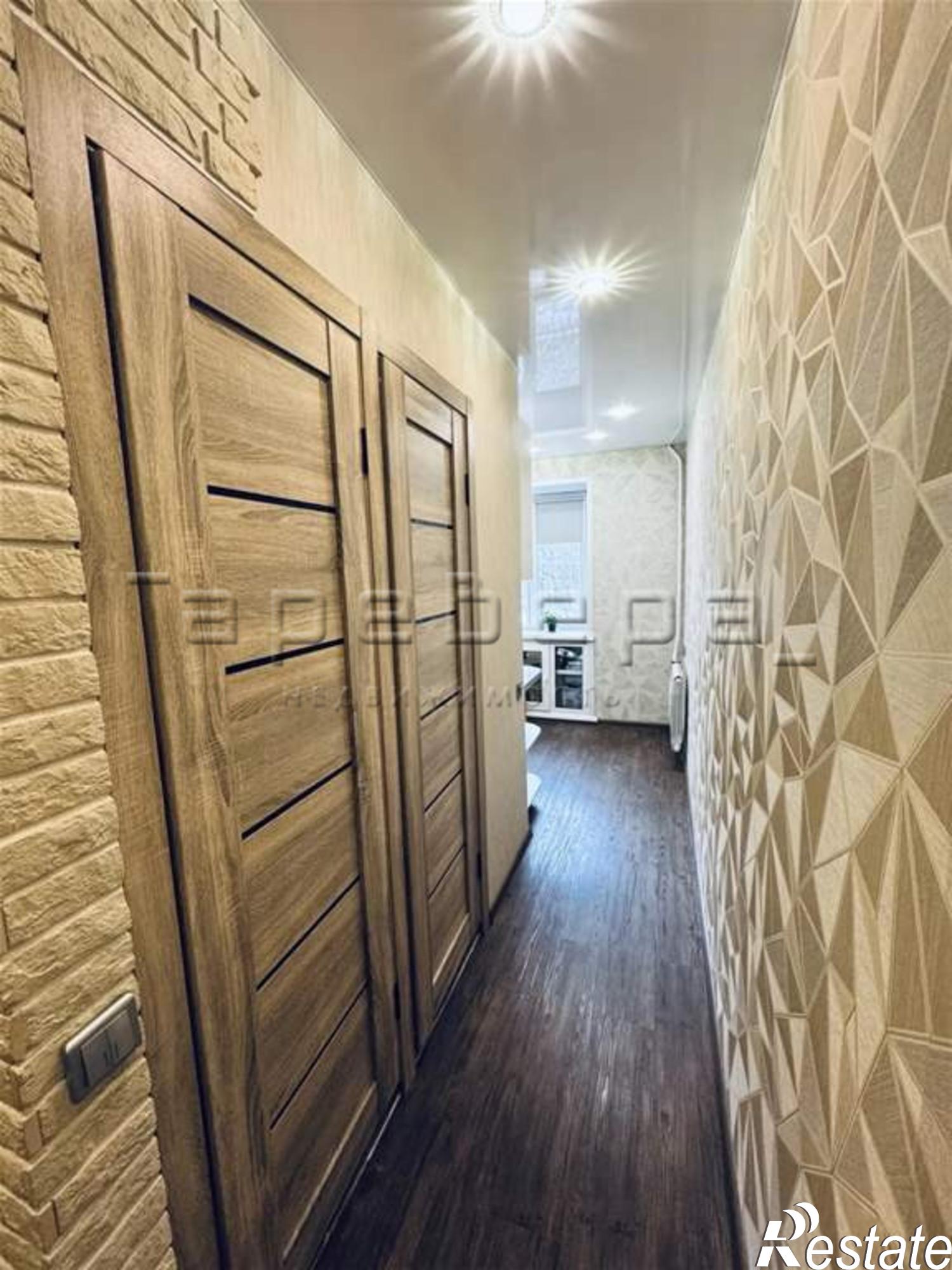 Купить квартиру за 5 600 000 рублей на Попова, 8г