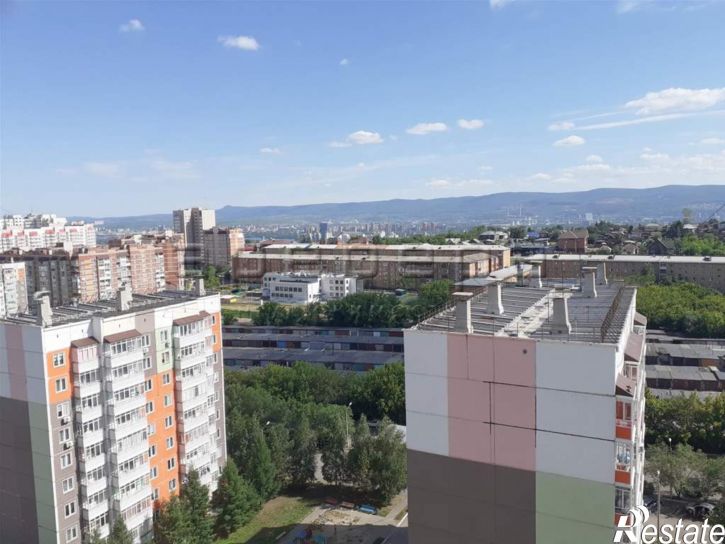 1-комн квартира Дмитрия Мартынова, 45