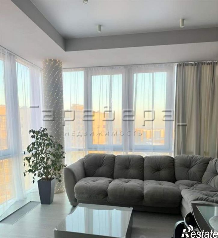 3-комн квартира Весны, 32
