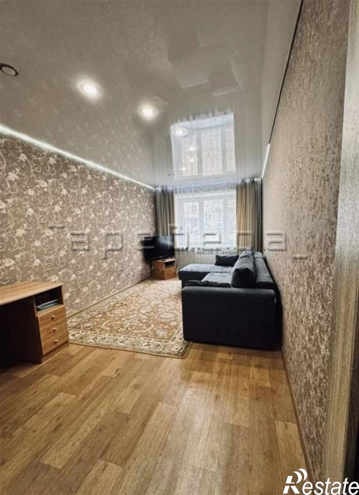 2-комн квартира Попова, 8г