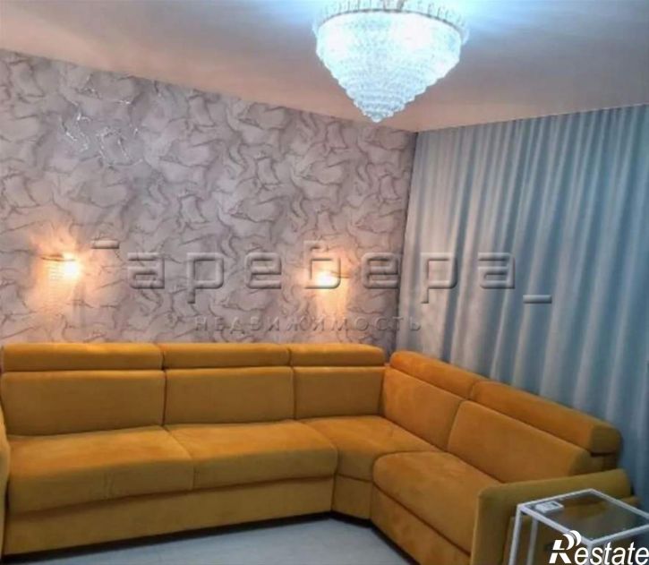 3-комн квартира Гусарова, 30