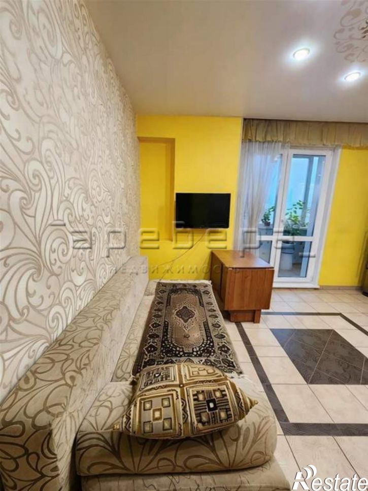 2-комн квартира Авиаторов, 68