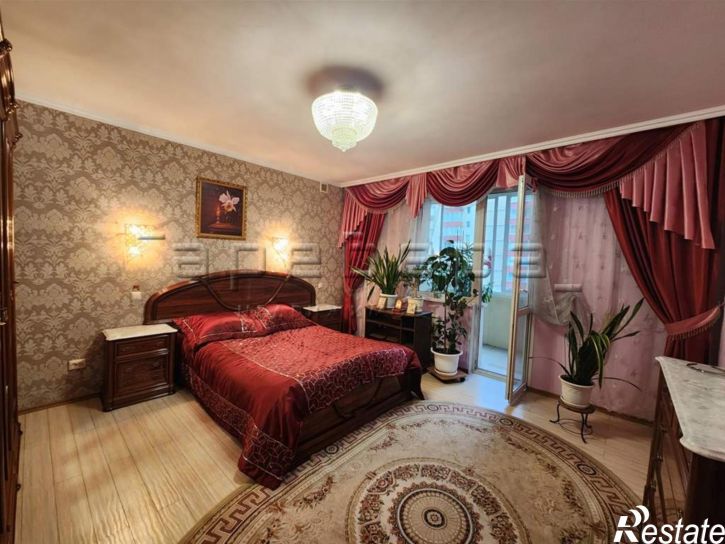 2-комн квартира Авиаторов, 68