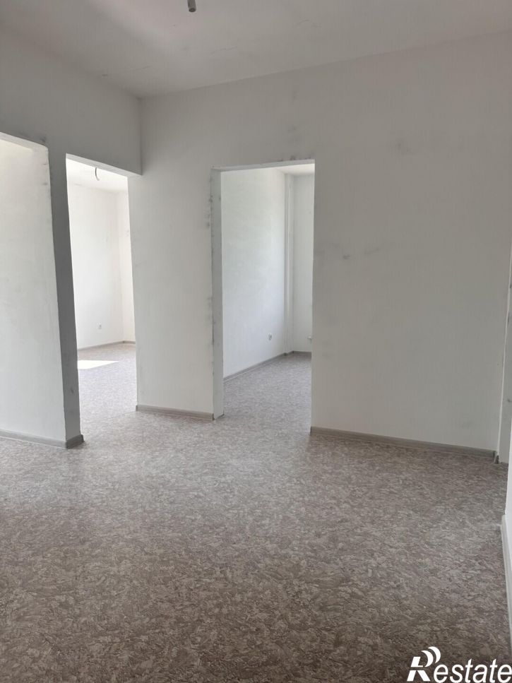 3-комн квартира Лесников ул., 55