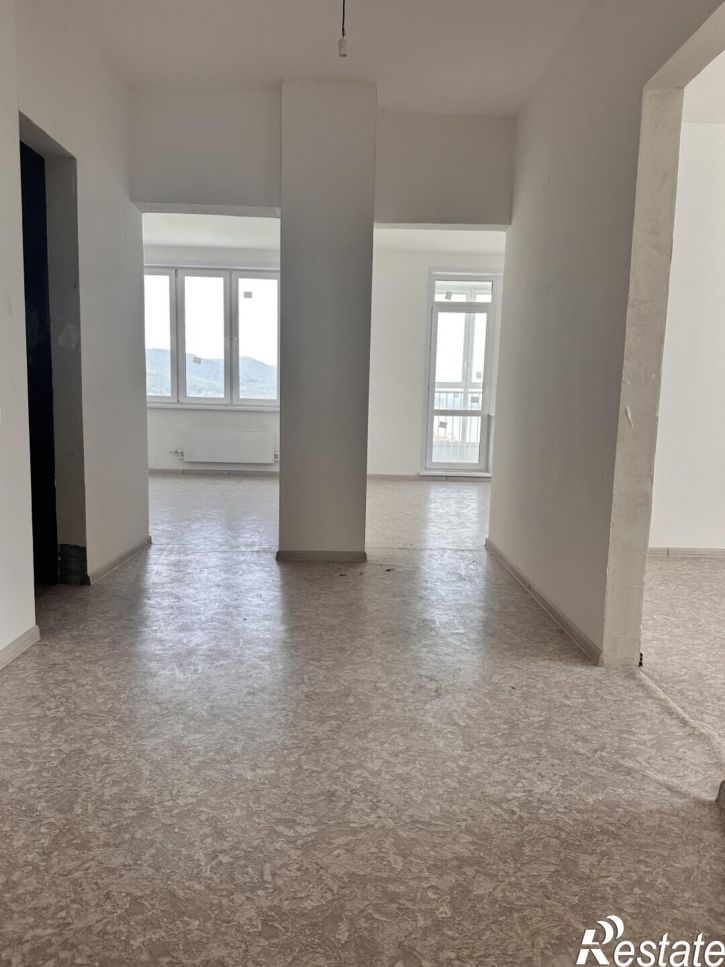 4-комн квартира Лесников ул., 55