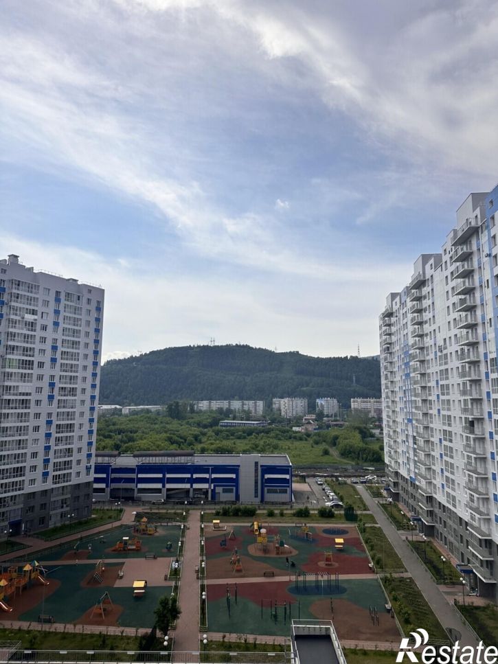 3-комн квартира Лесников ул., 51