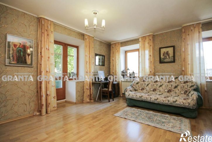 2-комн квартира ул Охраны Труда, 3
