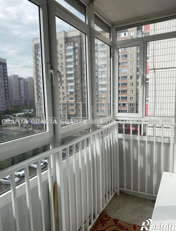 3-комн квартира ул Дмитрия Мартынова, 18