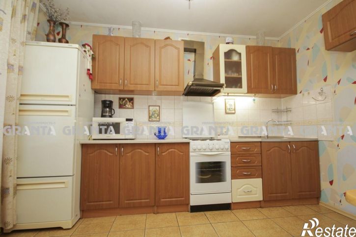 2-комн квартира ул Охраны Труда, 3