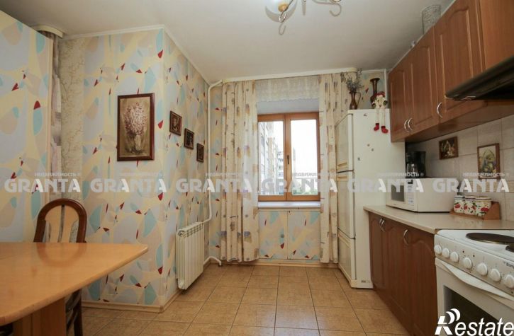 2-комн квартира ул Охраны Труда, 3