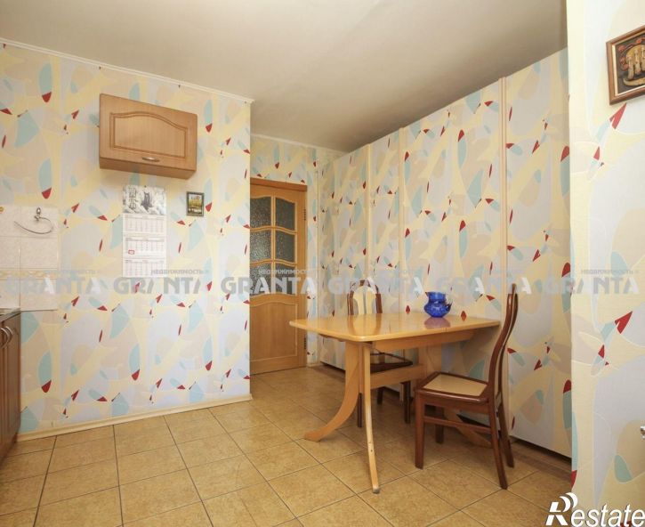 2-комн квартира ул Охраны Труда, 3