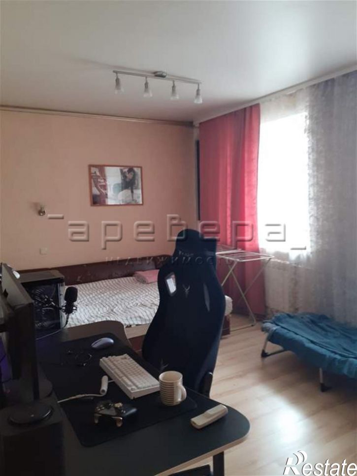 1-комн квартира Диктатуры Пролетариата, 40а