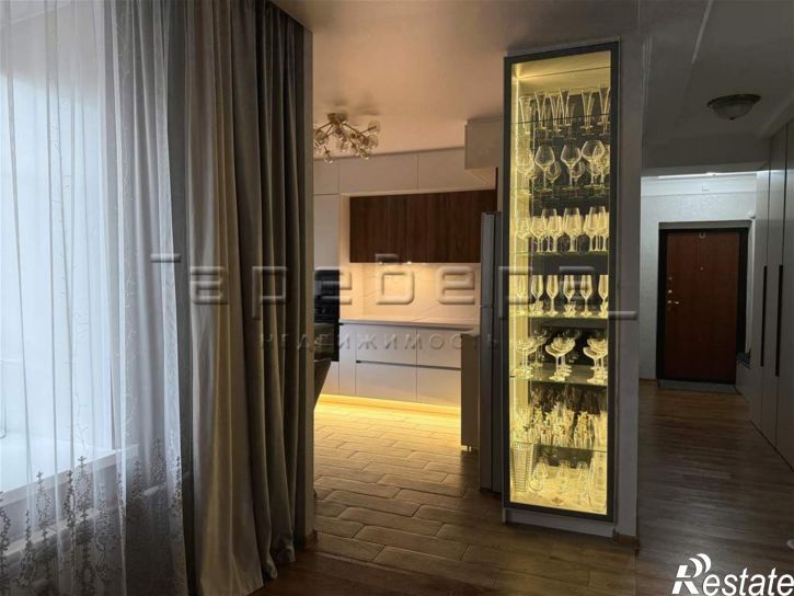 3-комн квартира Парусная, 12