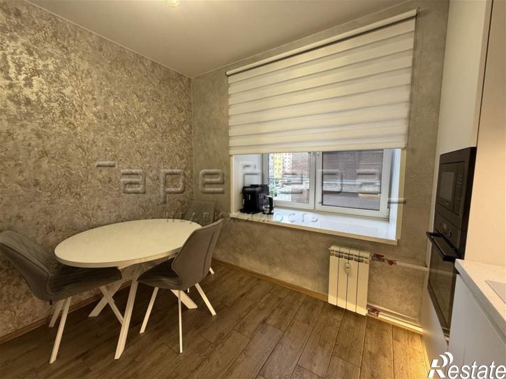 3-комн квартира Парусная, 12