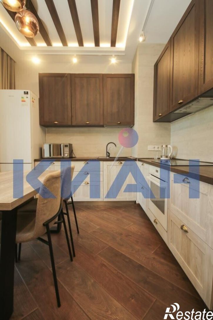 1-комн квартира Авиаторов ул., 21