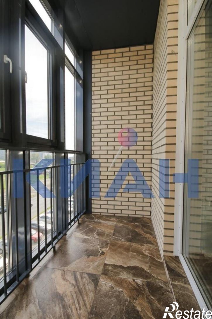 1-комн квартира Авиаторов ул., 21
