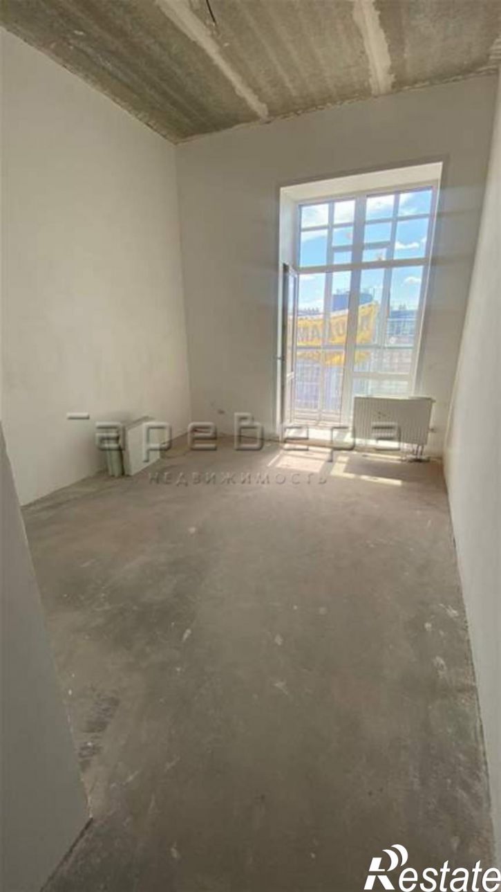 3-комн квартира Петра Подзолкова, 12