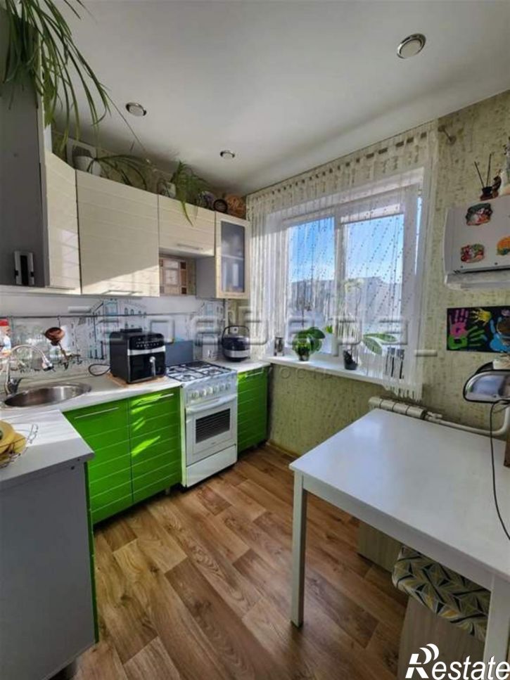 3-комн квартира Тотмина, 10а