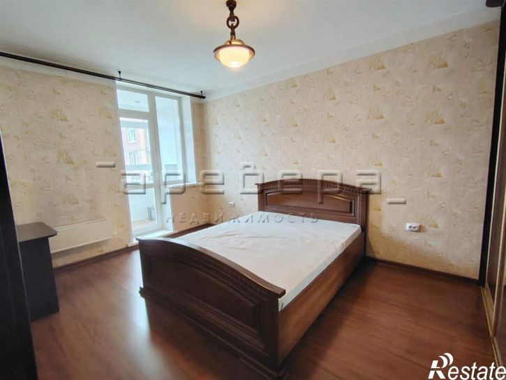 2-комн квартира Алексеева, 21
