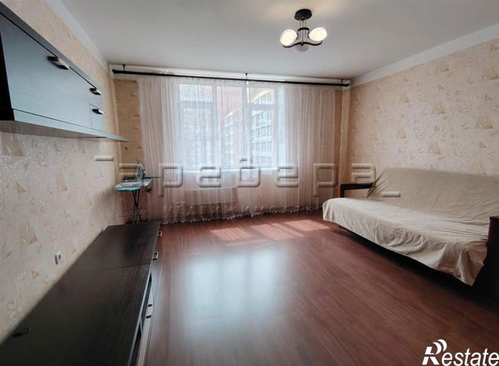 2-комн квартира Алексеева, 21