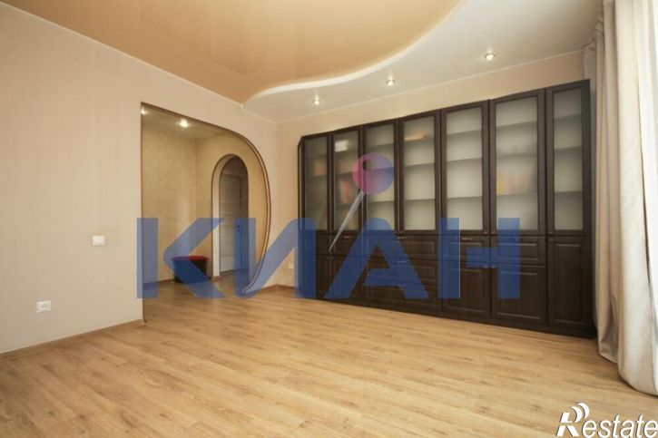 3-комн квартира Академика Киренского ул., 71