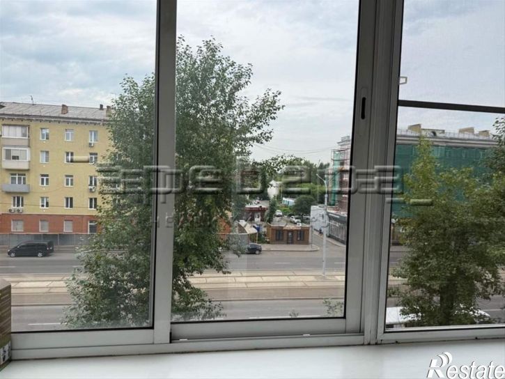 3-комн квартира им. газеты Красноярский Рабочий, 81