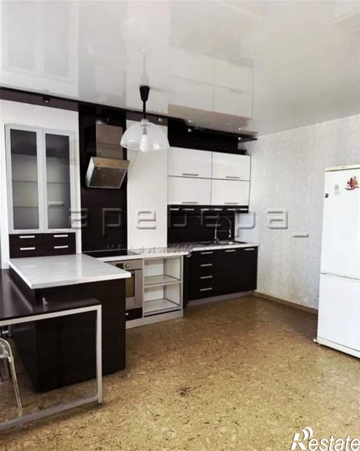 2-комн квартира Партизана Железняка, 9г
