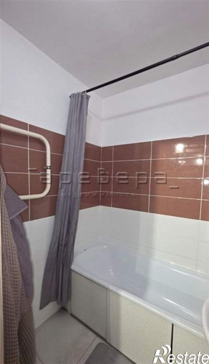1-комн квартира Партизана Железняка, 61