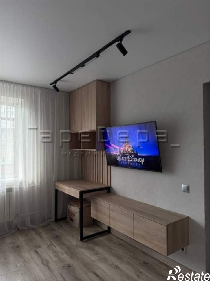 3-комн квартира Копылова, 42