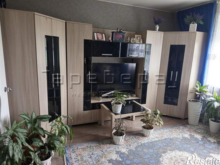 2-комн квартира Петра Словцова, 16