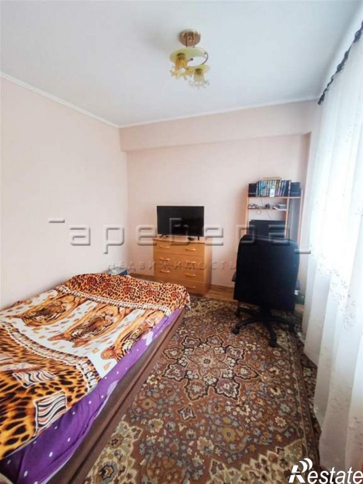 3-комн квартира Свердловская, 49а