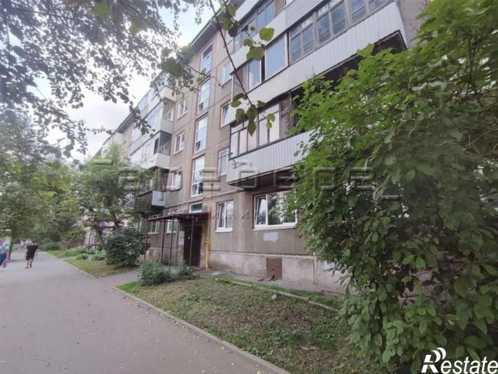 3-комн квартира Свердловская, 49а