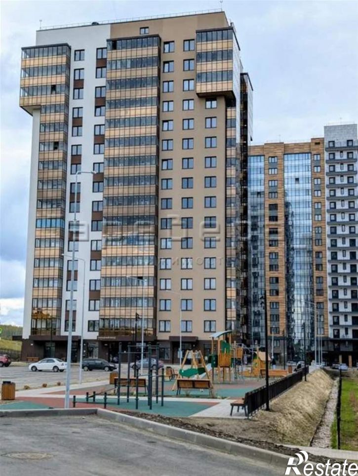 4-комн квартира Норильская, 62