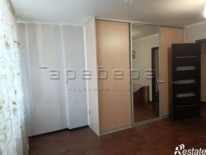 2-комн квартира Авиаторов, 38