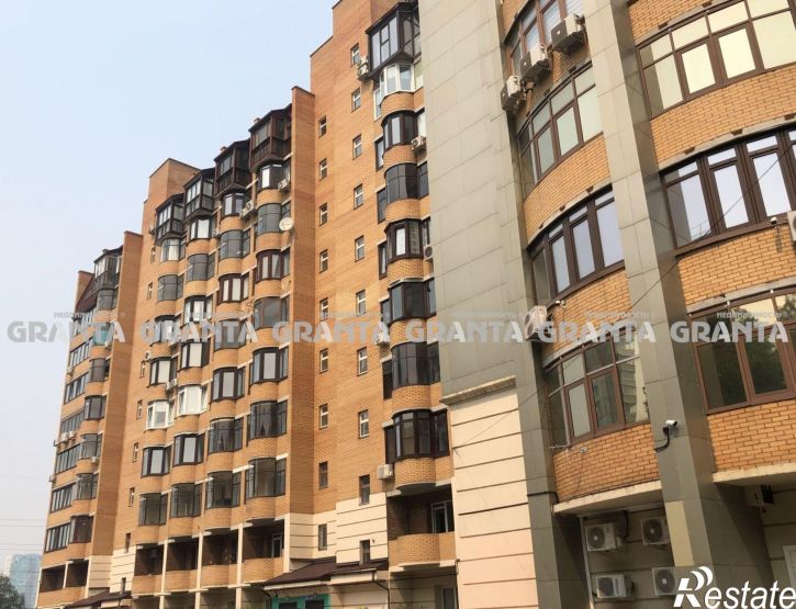 3-комн квартира ул Михаила Годенко, 7