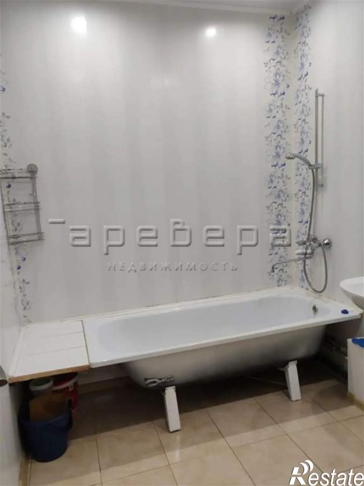 2-комн квартира Академика Киренского, 32