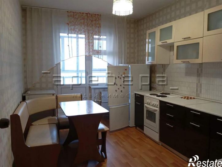 2-комн квартира Михаила Годенко, 6