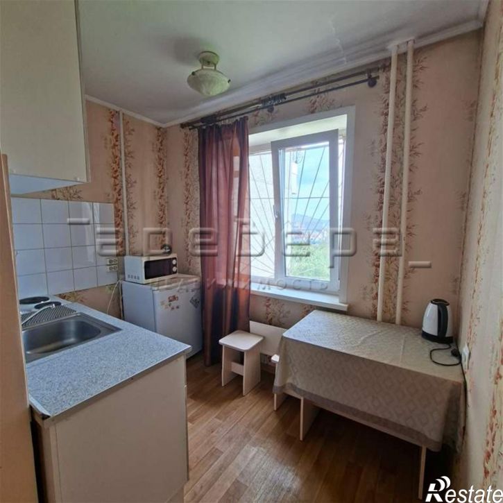 1-комн квартира Менжинского, 6