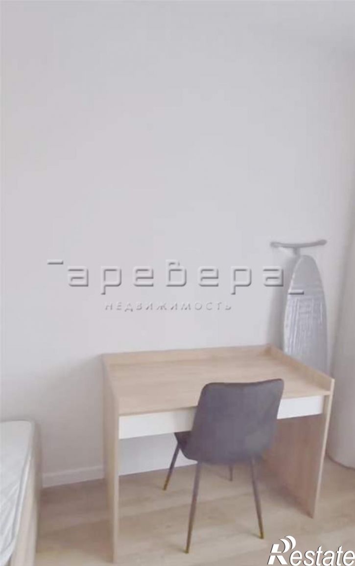 3-комн квартира Свердловская, 6е