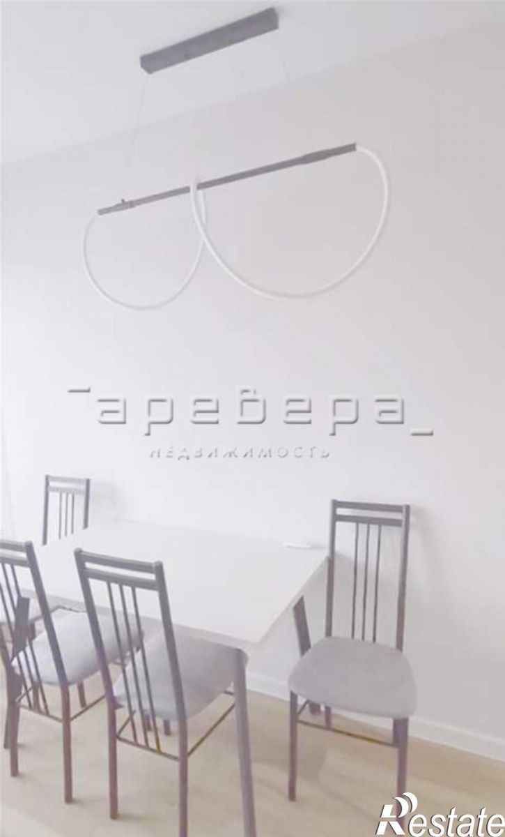 3-комн квартира Свердловская, 6е