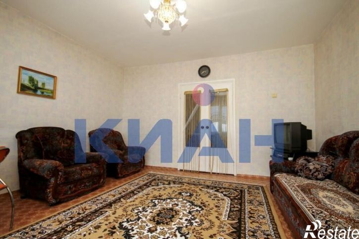 4-комн квартира Петра Словцова ул., 16